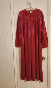 Vermont Country Store Velour Housecoat - Medium